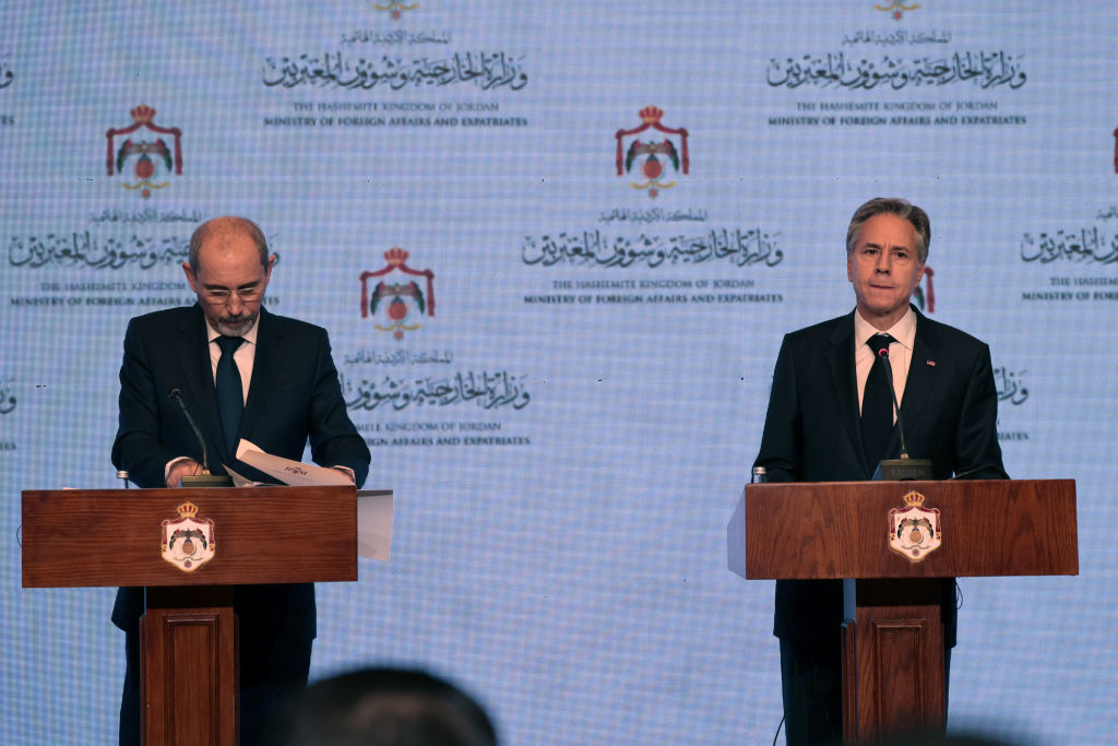Blinken meets with Palestinian leaders of West Bank as Israel continues ...