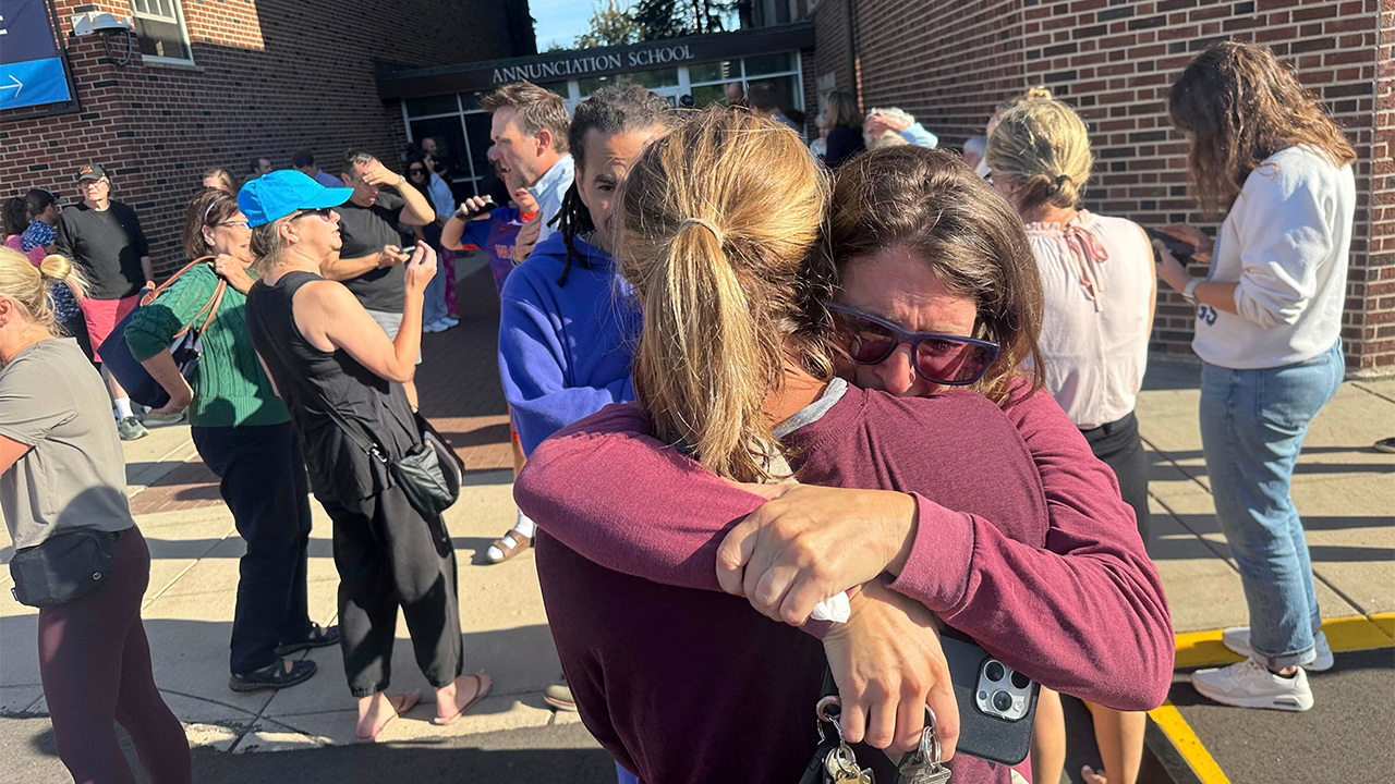 Minnesota school shooting gunman kills 2 children, injures 17 others during Catholic mass