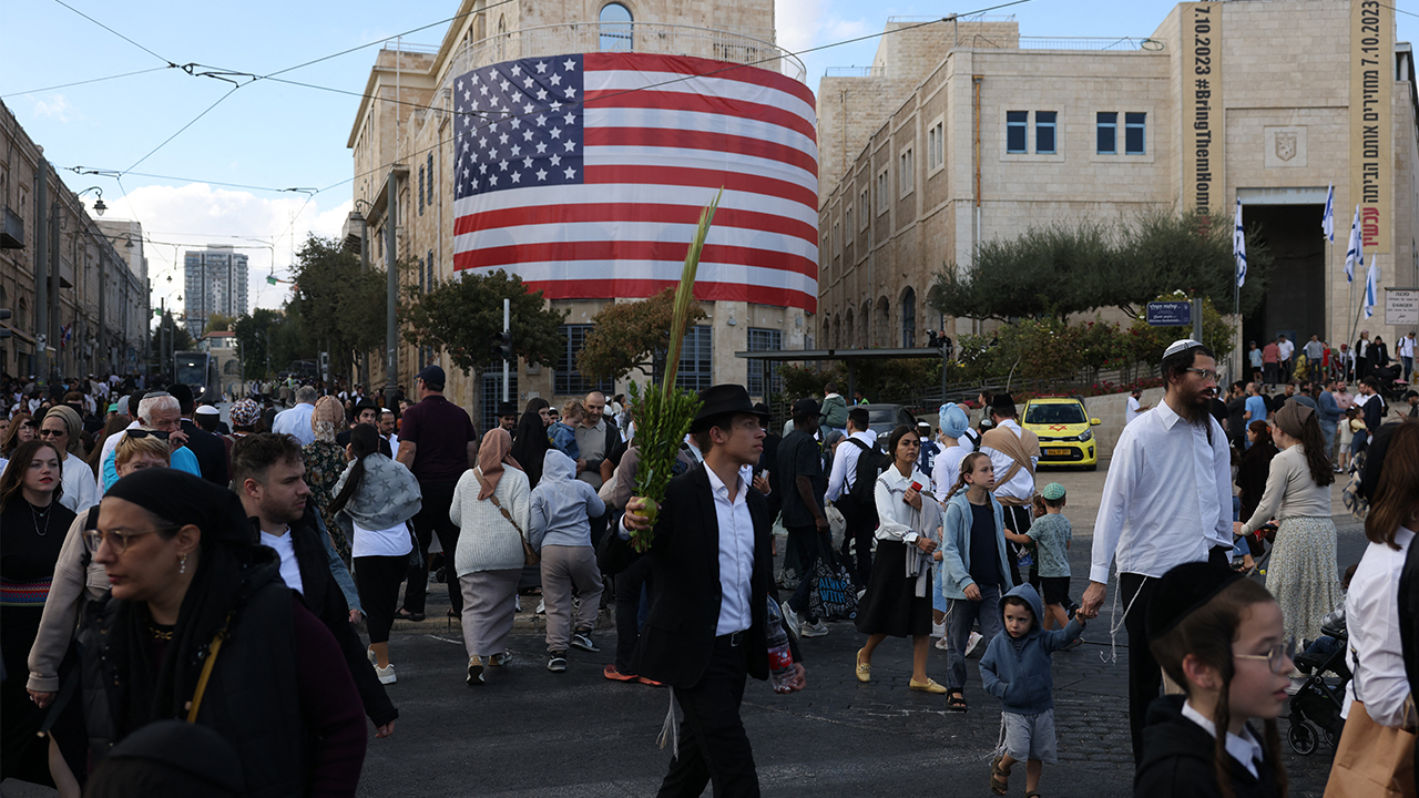 Living Israeli hostages freed from Gaza, Trump addresses Knesset after historic peace deal